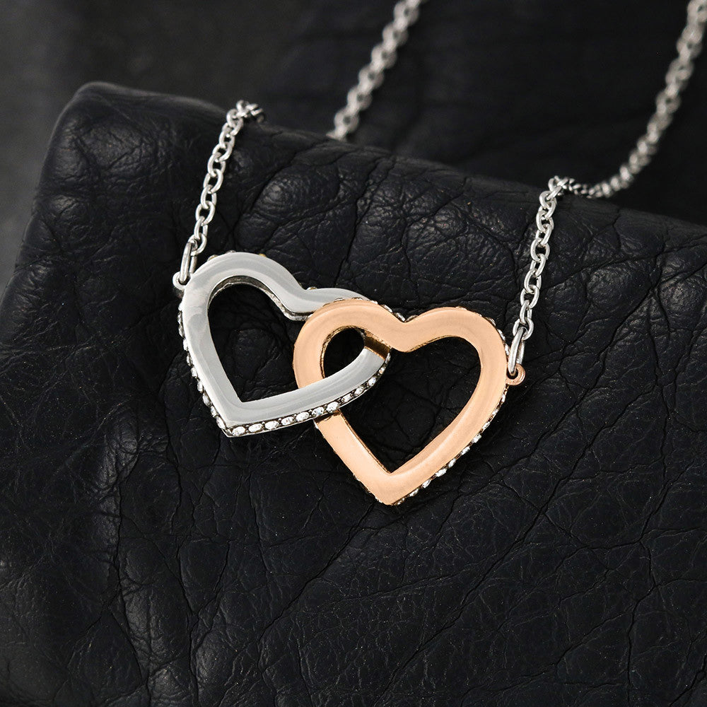 To My Step Mom - Interlocking Hearts Pendant Necklace - Special For Mother's Day